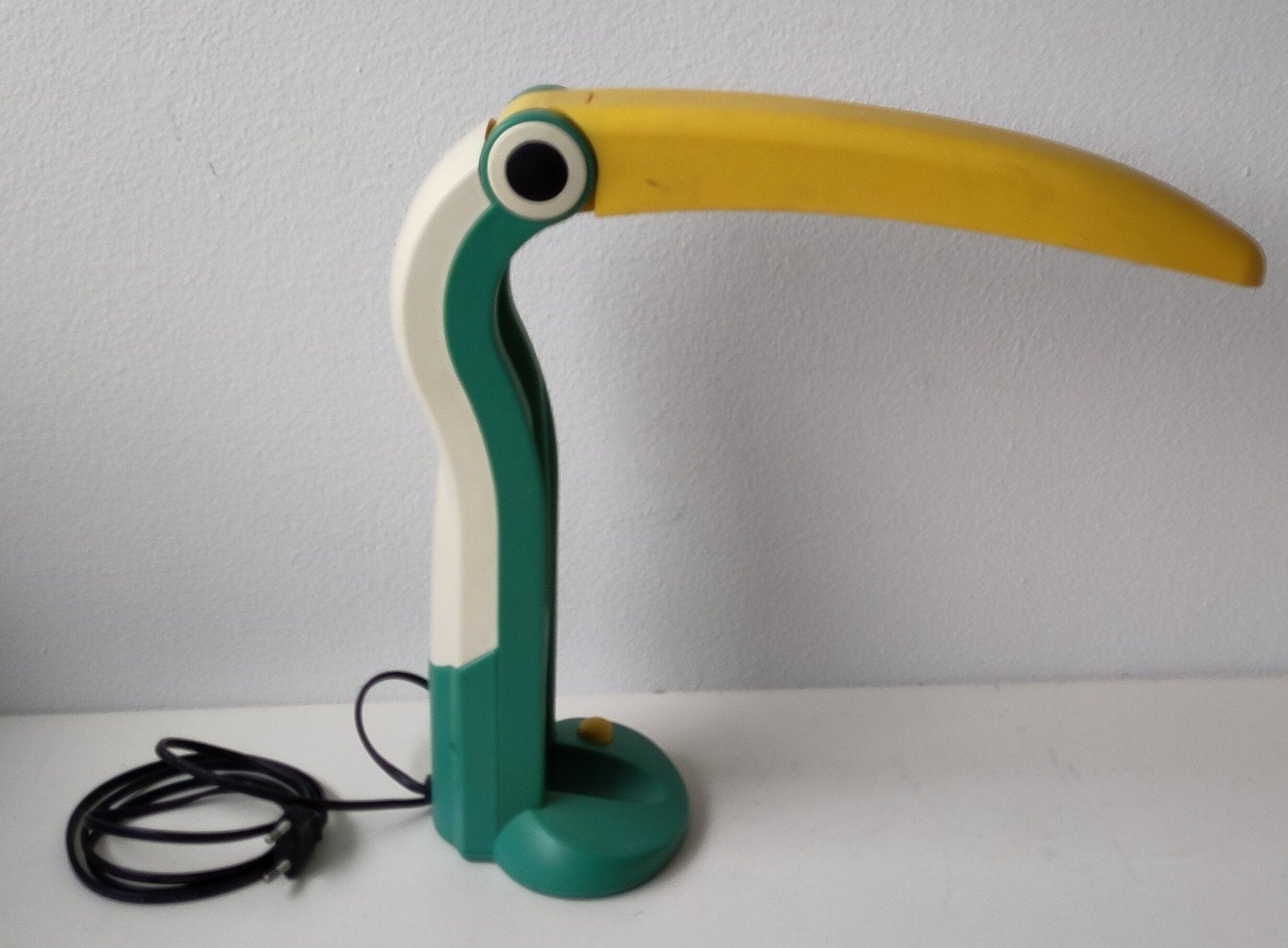 Vintage Toucan Lamp van H.T. Huang voor Huanglite, jaren 80, Huis en Inrichting, Geel, Ophalen of Verzenden, Kunststof, Vintage
