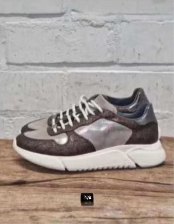 GinoB - Prachtige leren sneakers maat 36 - Nieuw €190 GinoB, Kleding | Dames, Schoenen, Overige kleuren, Nieuw, Ophalen of Verzenden