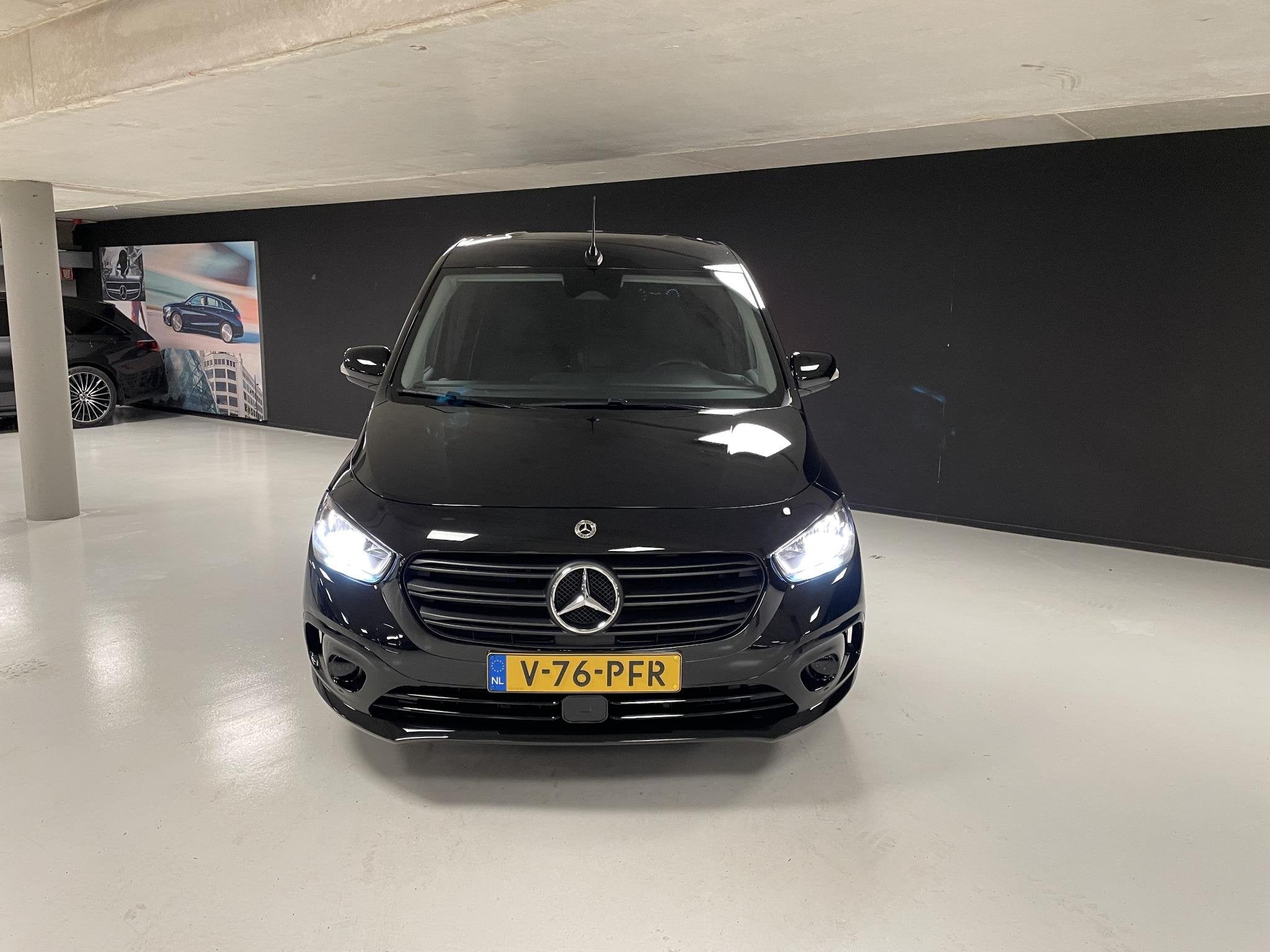 Mercedes-Benz Citan 110 L1 Base, Auto's, Gebruikt, 4 cilinders, 700 kg, Zwart