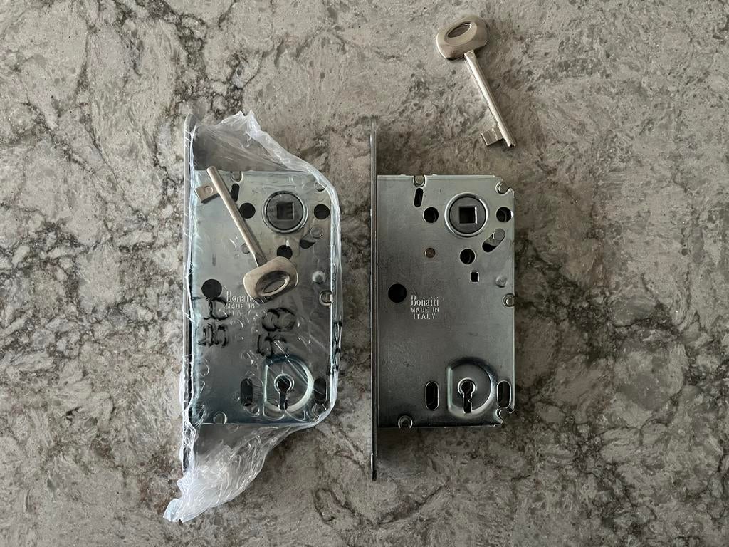 2x B-smart magneetslot cilinder stompe deuren a 38/40 mm dik, Doe-het-zelf en Verbouw, Hang- en Sluitwerk, Ophalen of Verzenden
