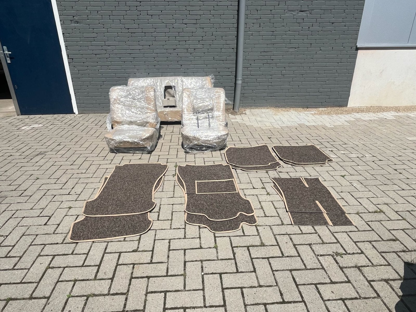 Nieuw Vloermatten en stoelen set voor Mercedes, Ophalen of Verzenden, Gebruikt, Universele onderdelen