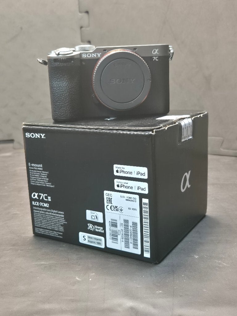 Sony A7C2 met 3166 clicks, Audio, Tv en Foto, Zo goed als nieuw, Accu, Compactcamera, Sony