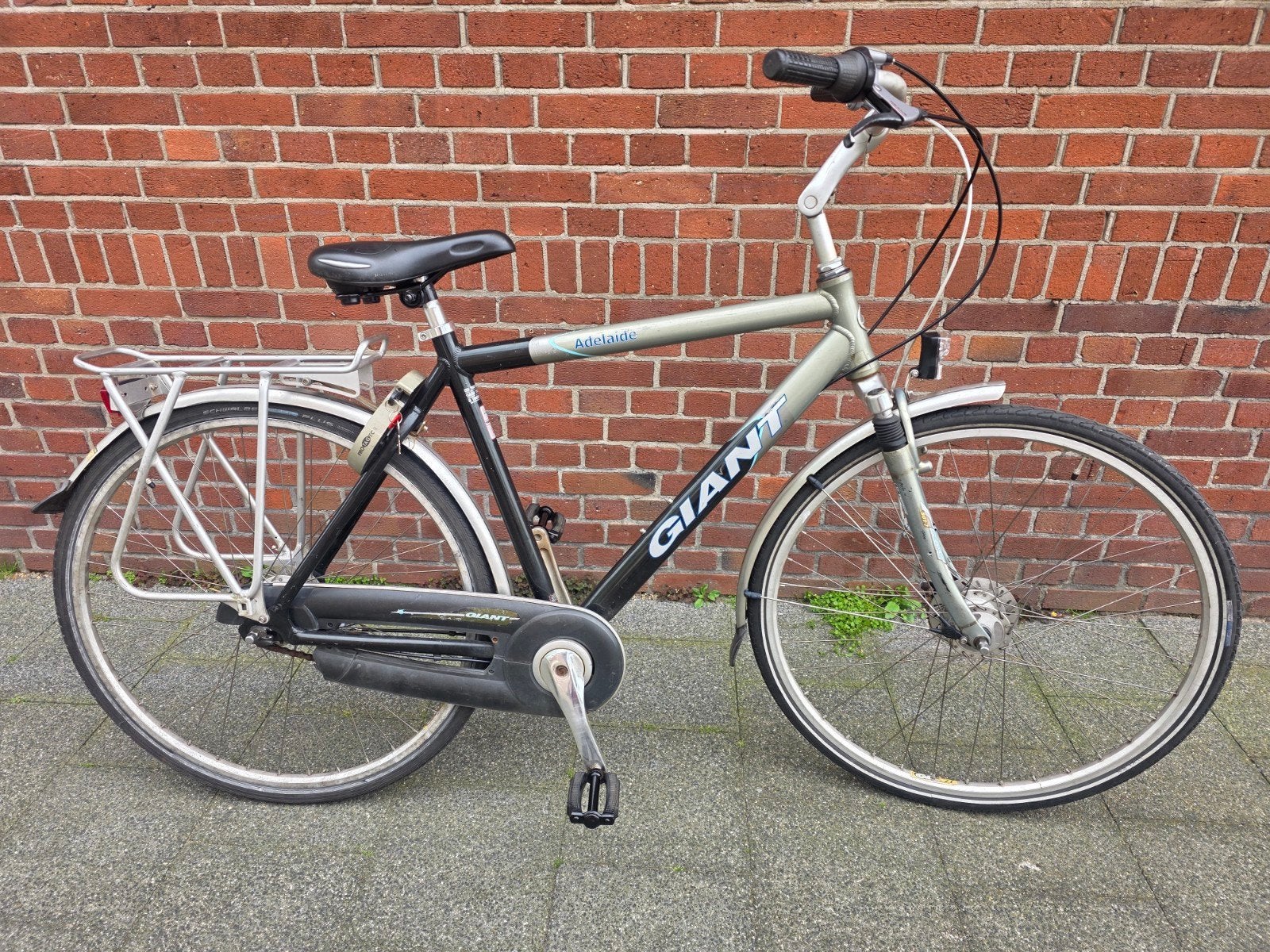 Giant 28 inch stadsfiets - Goede staat, Velgrem, Versnellingen, 53 tot 56 cm, Gebruikt