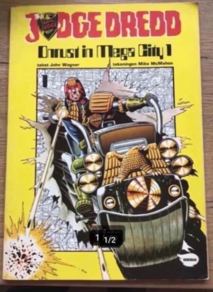 2 uitgaves van Judge Dredd, Boeken, Strips | Comics, Meerdere comics, Ophalen of Verzenden, Gelezen, Amerika