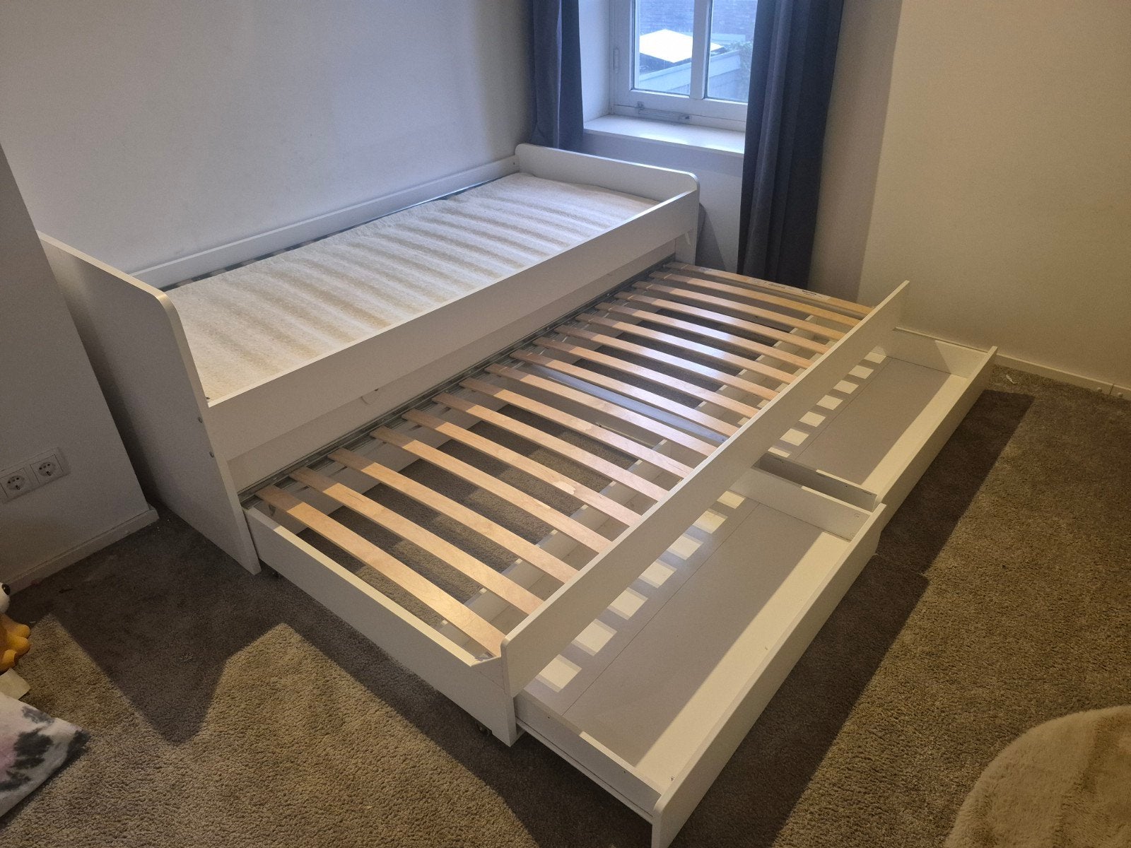 IKEA SLÄKT uitschuifbed met opberglades, Ophalen, Verstelbaar, 90 cm, Wit