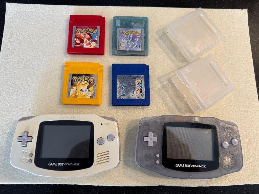 2x Game Boy Advance + Pokémon (Crystal, Red, Yellow, Blue), Spelcomputers en Games, Games | Nintendo Game Boy, Gebruikt, Role Playing Game (Rpg)