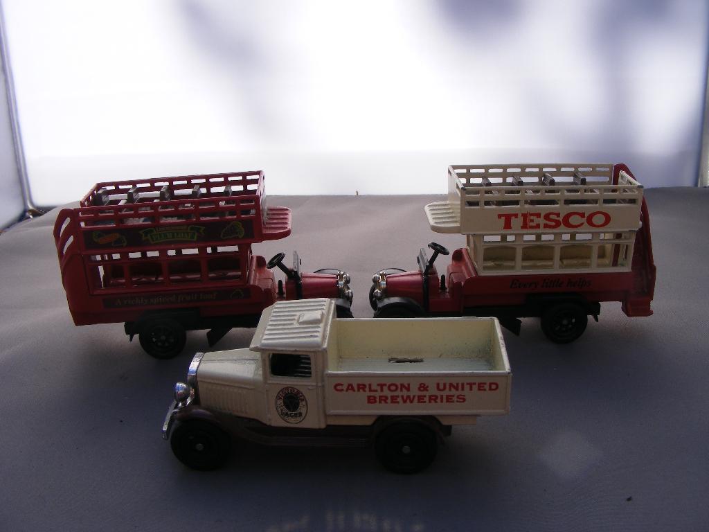 2 x AEC bus + 1 truck Oxford 1/76, Ophalen of Verzenden, Gebruikt, Bus of Vrachtwagen