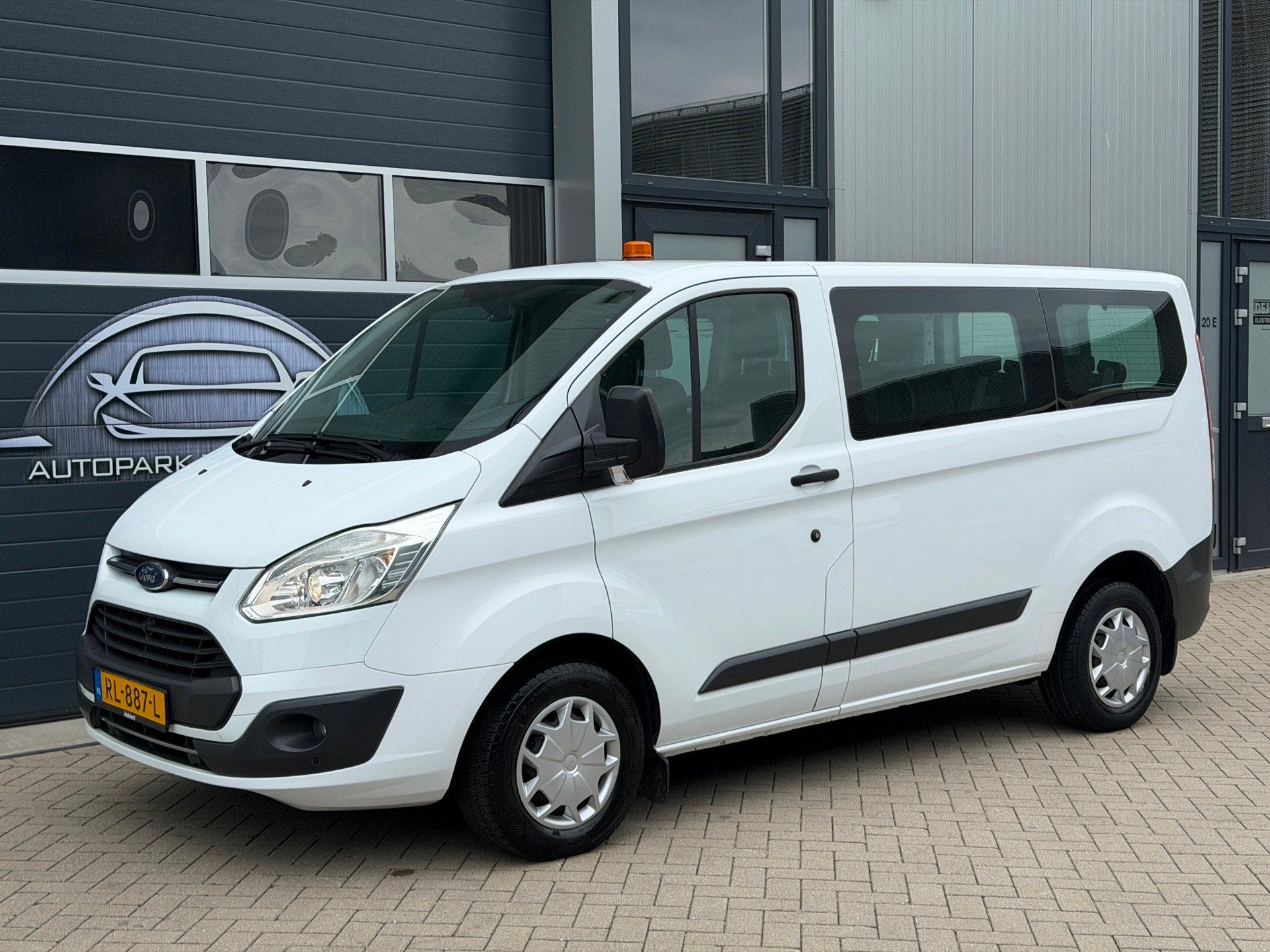 Ford Transit Custom 310 2.0 TDCI L1H1 Trend, Auto's, Ford, Voorwielaandrijving, Stof, 1922 kg, Wit