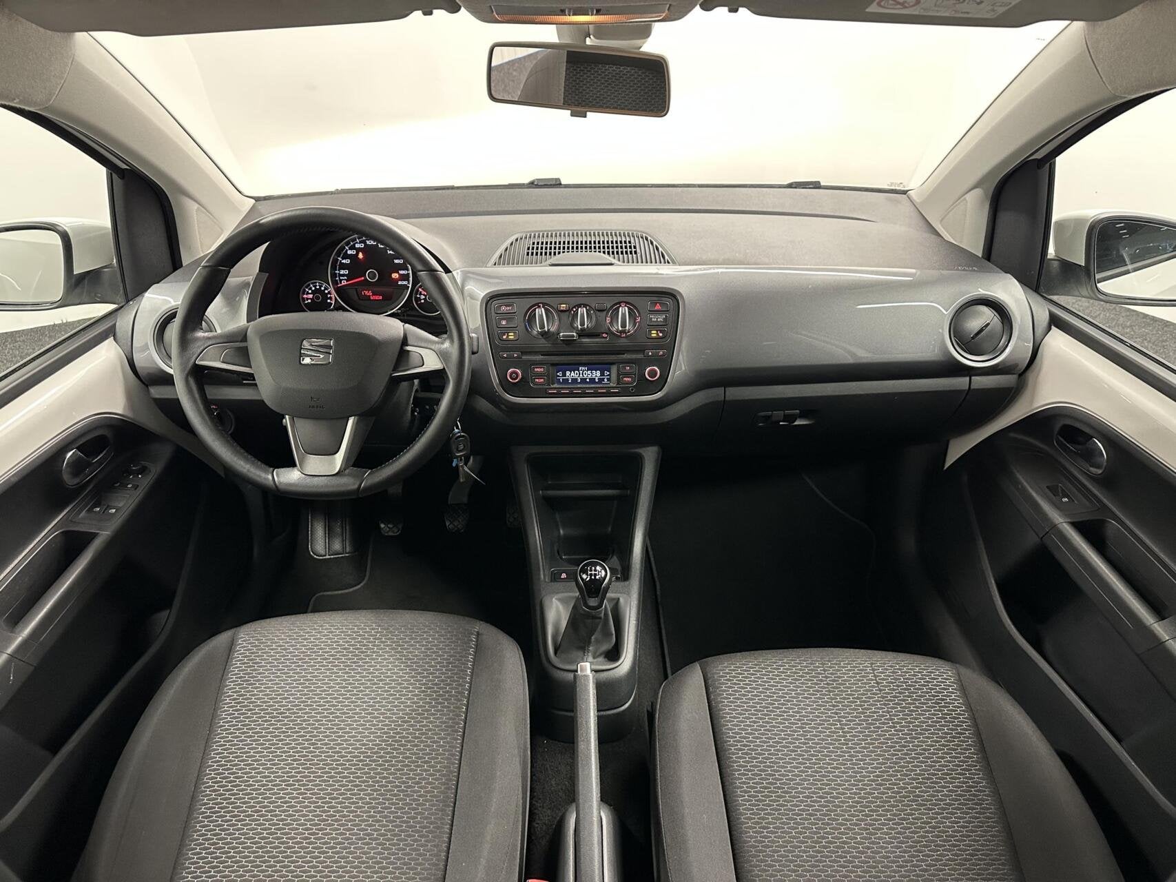 Seat Mii 1.0 Style Chic AIRCO 5 DEURS STOELVERWARMING 98000K, Auto's, Voorwielaandrijving, Euro 5, Stof, Gebruikt