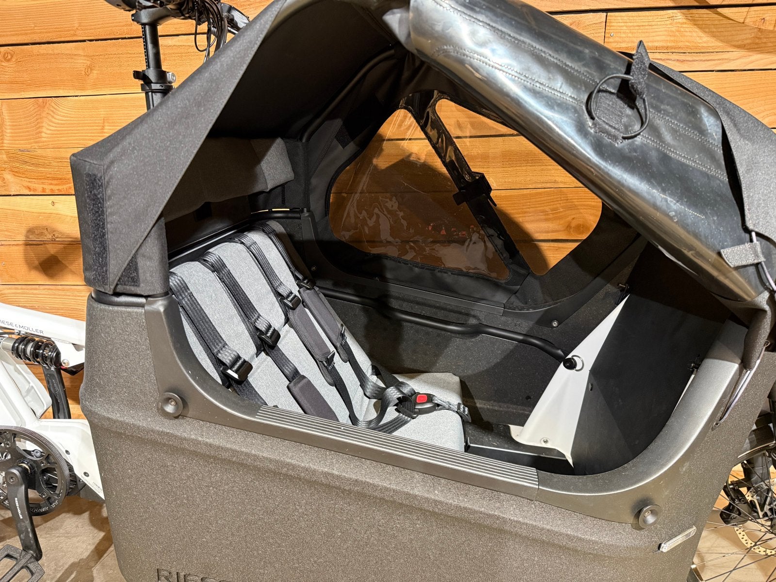 Riese & Müller Packster2 70 CT Vario van 9359,-  voor 6959,-, Huif, Nieuw, 2 kinderen, Schijfrem