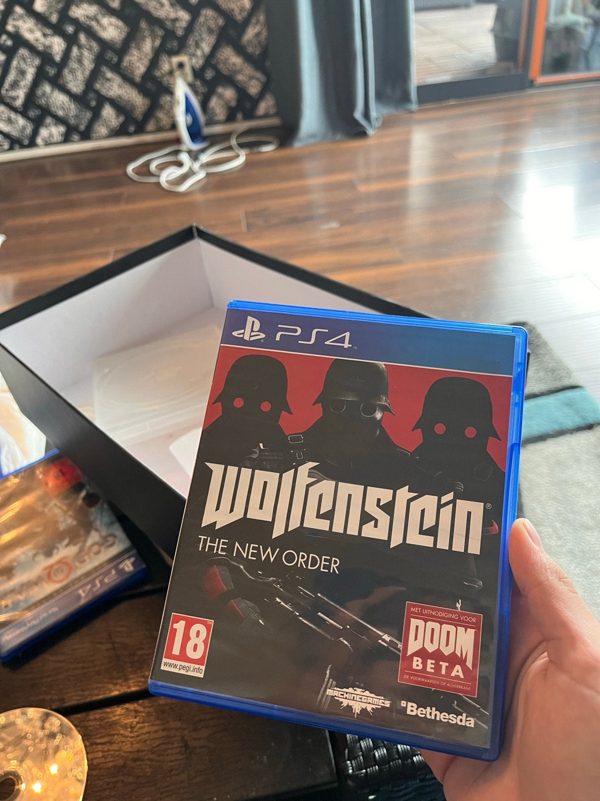 Wolfenstein The New Order PS4 CD - Zo goed als nieuw, Ophalen of Verzenden, Zo goed als nieuw