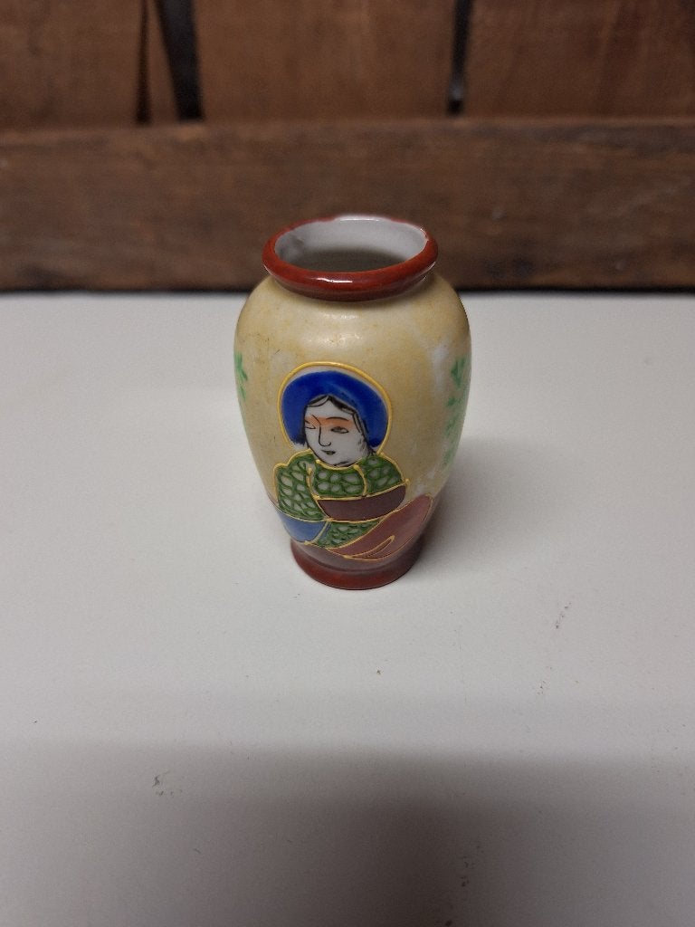 Decoratief Satsuma mini vaasje, Antiek en Kunst, Ophalen