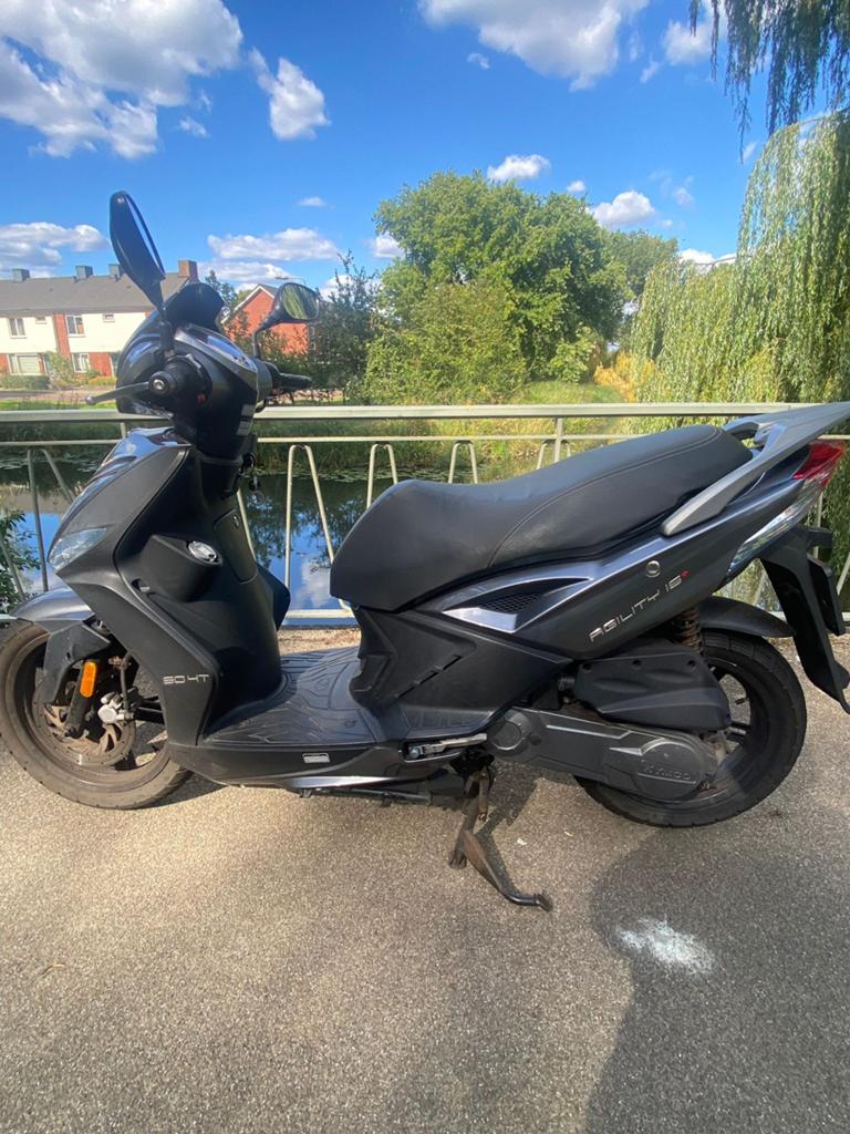 Kymco Agility 16+ | 2021, Fietsen en Brommers, Scooters | Kymco, Ophalen, Gebruikt, Maximaal 45 km/u, Agility