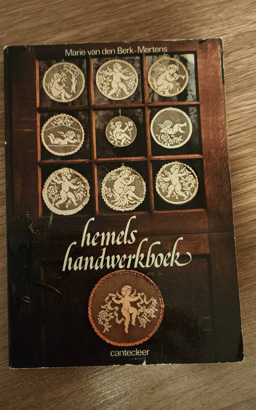 Hemels handwerk boek, Ophalen of Verzenden, Haken, Patroon of Boek