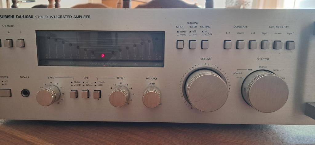 Mitsubishi DA-U680 Stereo Geïntegreerde Versterker, Overige merken, Gebruikt, Ophalen of Verzenden, 60 tot 120 watt