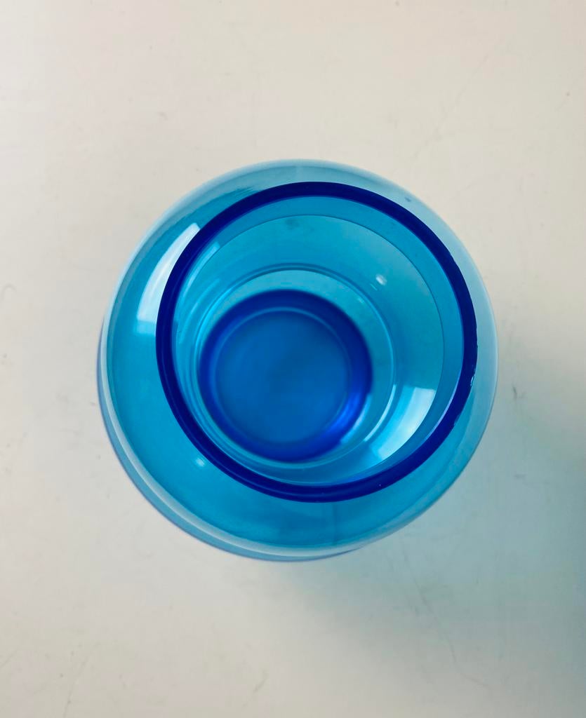 Blauw glazen bollen vaas , handgeblazen, Verzamelen, Retro, Ophalen of Verzenden, Huis en Inrichting