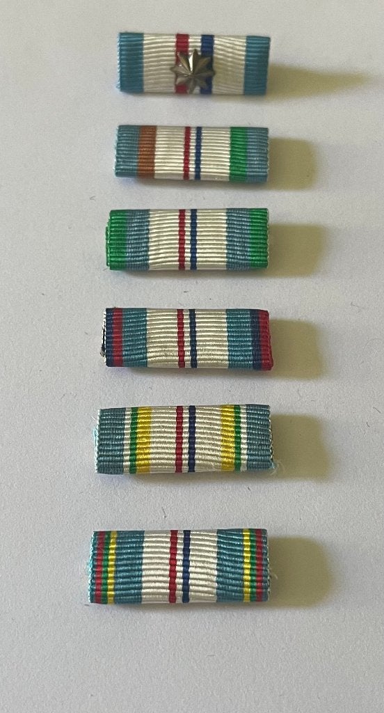 Batons Herinneringsmedaille VN-Vredesoperaties, Verzenden, Overige materialen