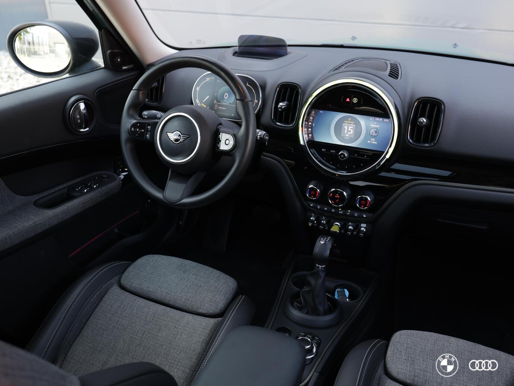 Mini Countryman COOPER SE ALL4 / H&K AUDIO / PANO / HUD / ME, Auto's, Automaat, Countryman, Met garantie (alle), Leder en Stof
