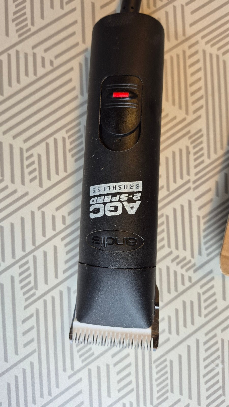Andis AGC 2-Speed Tondeuse met Opzetstukken, Ophalen of Verzenden, Gebruikt, Scheren en Epileren