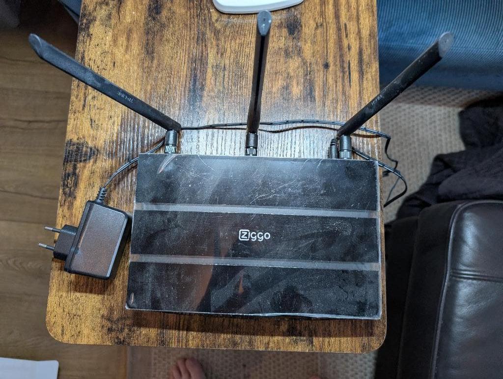 Ziggo (TP-Link) Wifibooster, Ophalen of Verzenden, Gebruikt, Router, TP-LINK