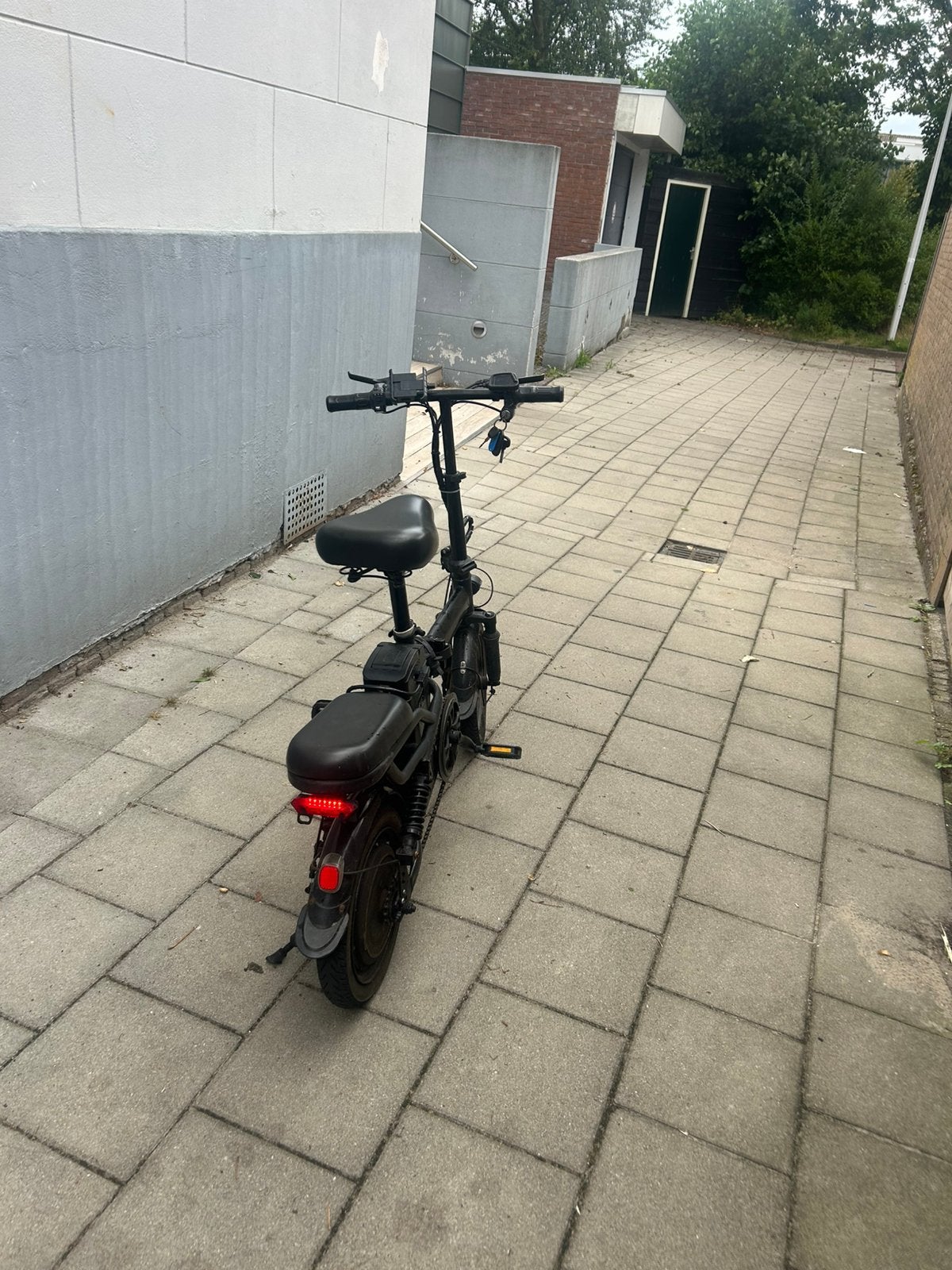 E-bike/ vouw fiets, Ophalen of Verzenden, Zo goed als nieuw