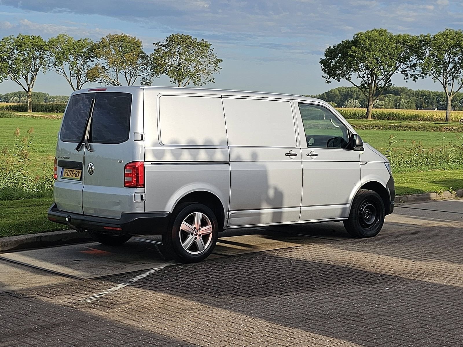 VOLKSWAGEN TRANSPORTER 2.0 TDI, Overige carrosserieën, Volkswagen, Zilver of Grijs, Handgeschakeld