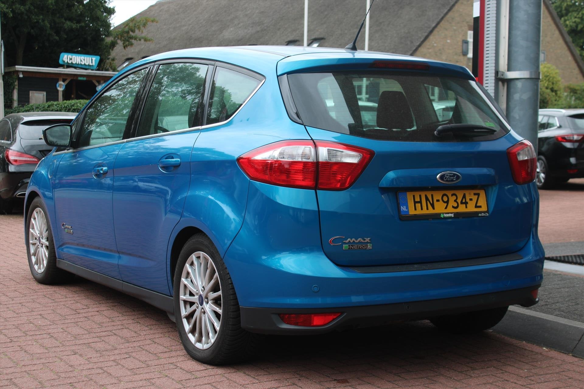FORD C-Max 2.0 PHEV *Titanium* | Panorama | Leder | Camera |, Auto's, Automaat, 137 pk, Gebruikt, 4 cilinders