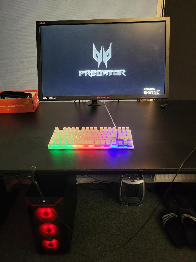 Gaming Setup (geen muis, muismat en koptelefoon), Nvidia, AMD Ryzen 5, Gaming, SSD