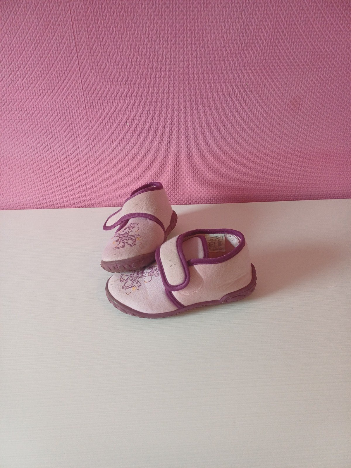 Minnie Mouse sloffen, maat 28, Gebruikt, Meisje, Minnie Mouse, Overige typen