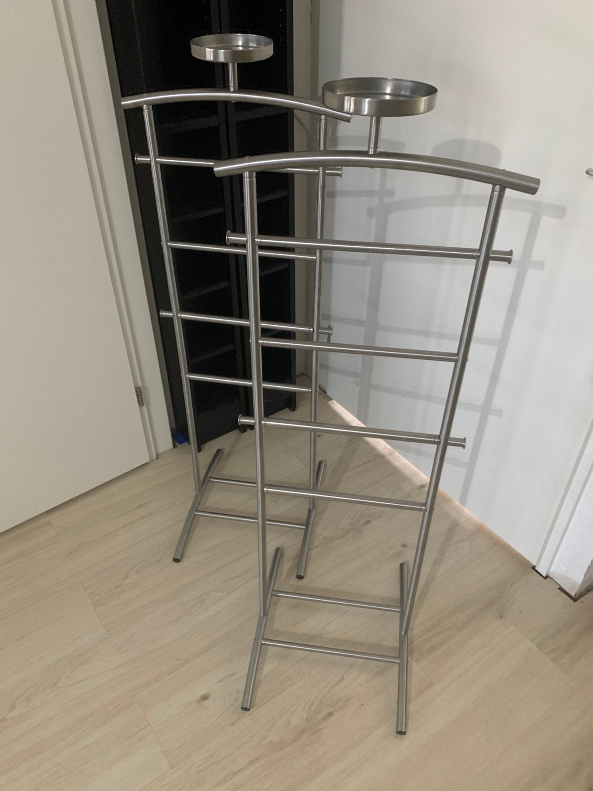 2x RVS Ikea Gruntal kledingstandaard, Ophalen, Gebruikt