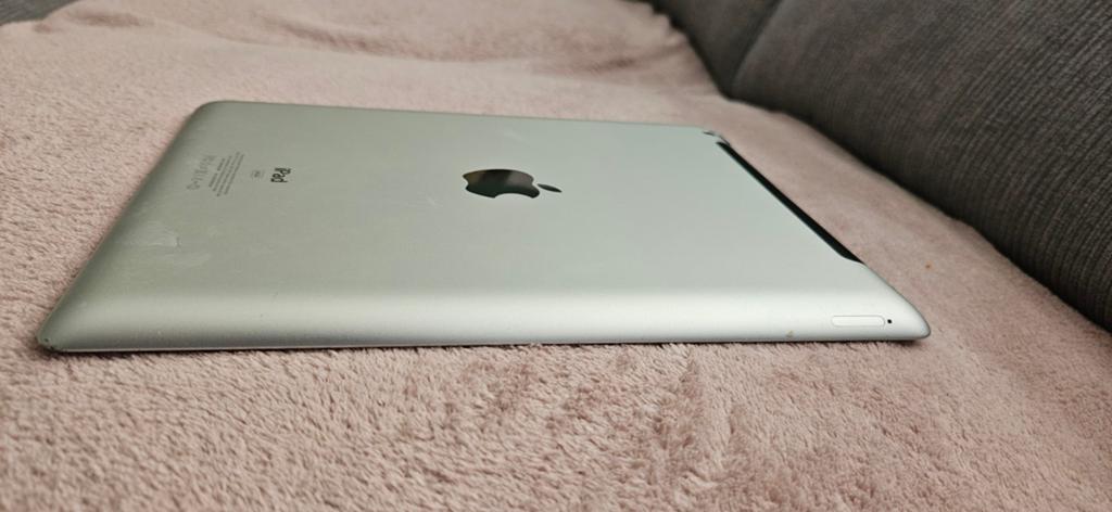 Apple iPad - kapot, Computers en Software, Apple iPads, 10 inch, Gebruikt, Apple iPad, Ophalen of Verzenden