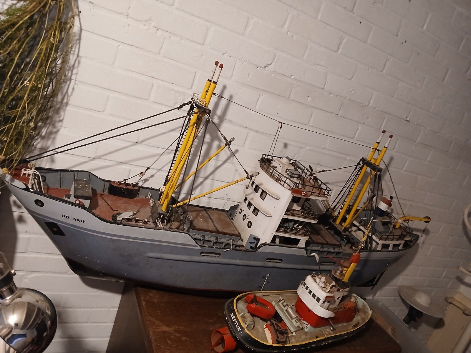 groot ijzeren  showmodel boot bornrif nr 2 zoutkamp, Ophalen