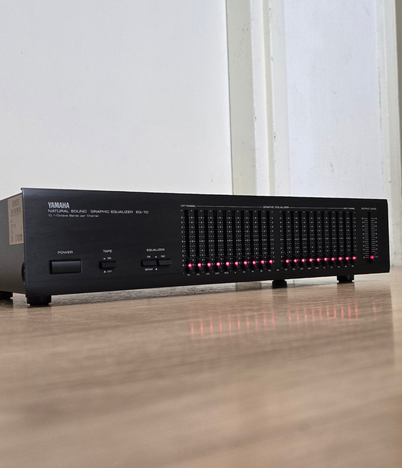 Yamaha EQ-70 Natural Sound Grafische Equalizer
