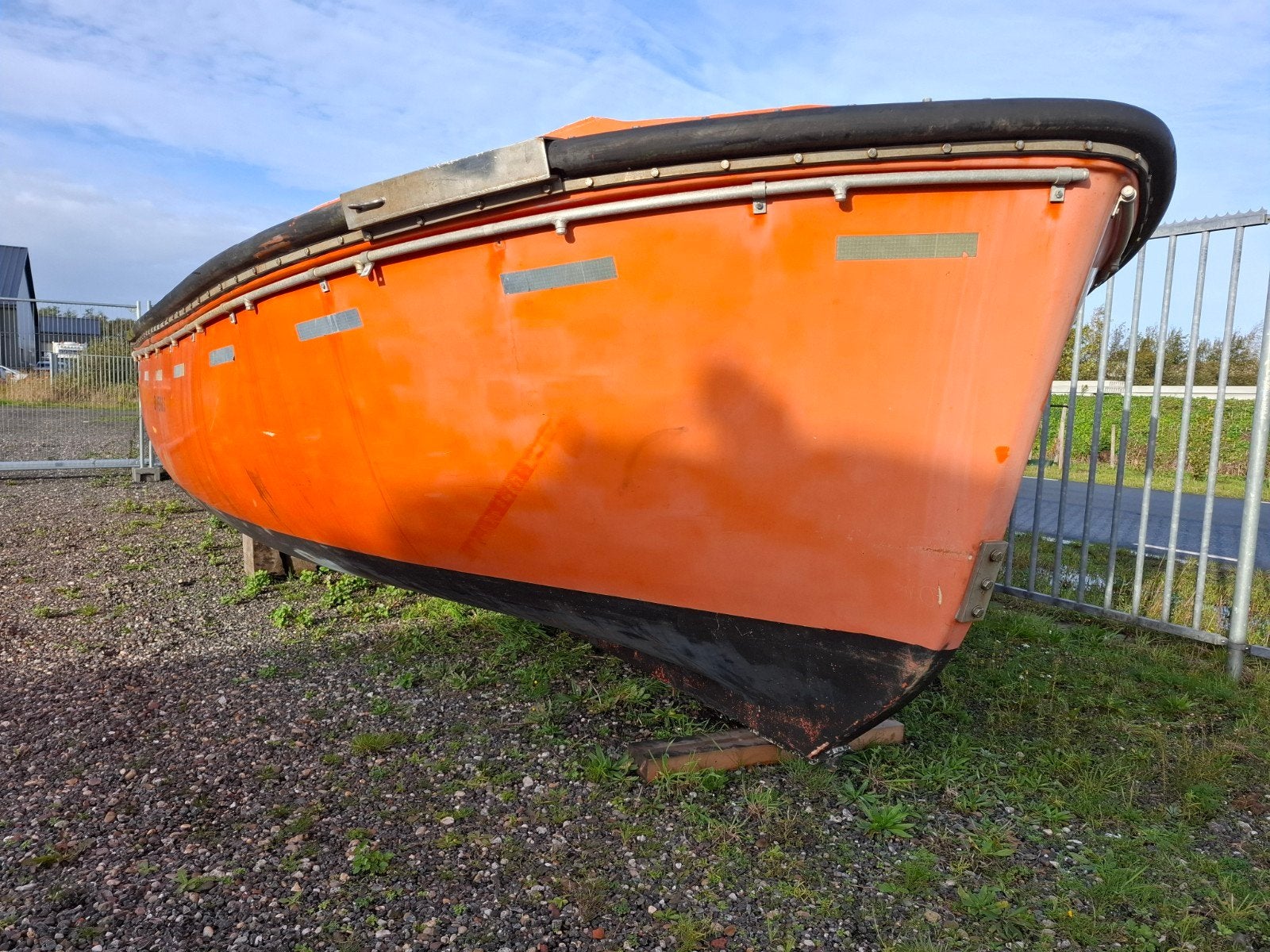 Robuuste Hardings reddingssloep afm. 8.6m x 3.2m 50 personen, Watersport en Boten, 3 m, Gebruikt, Diesel, Ophalen of Verzenden