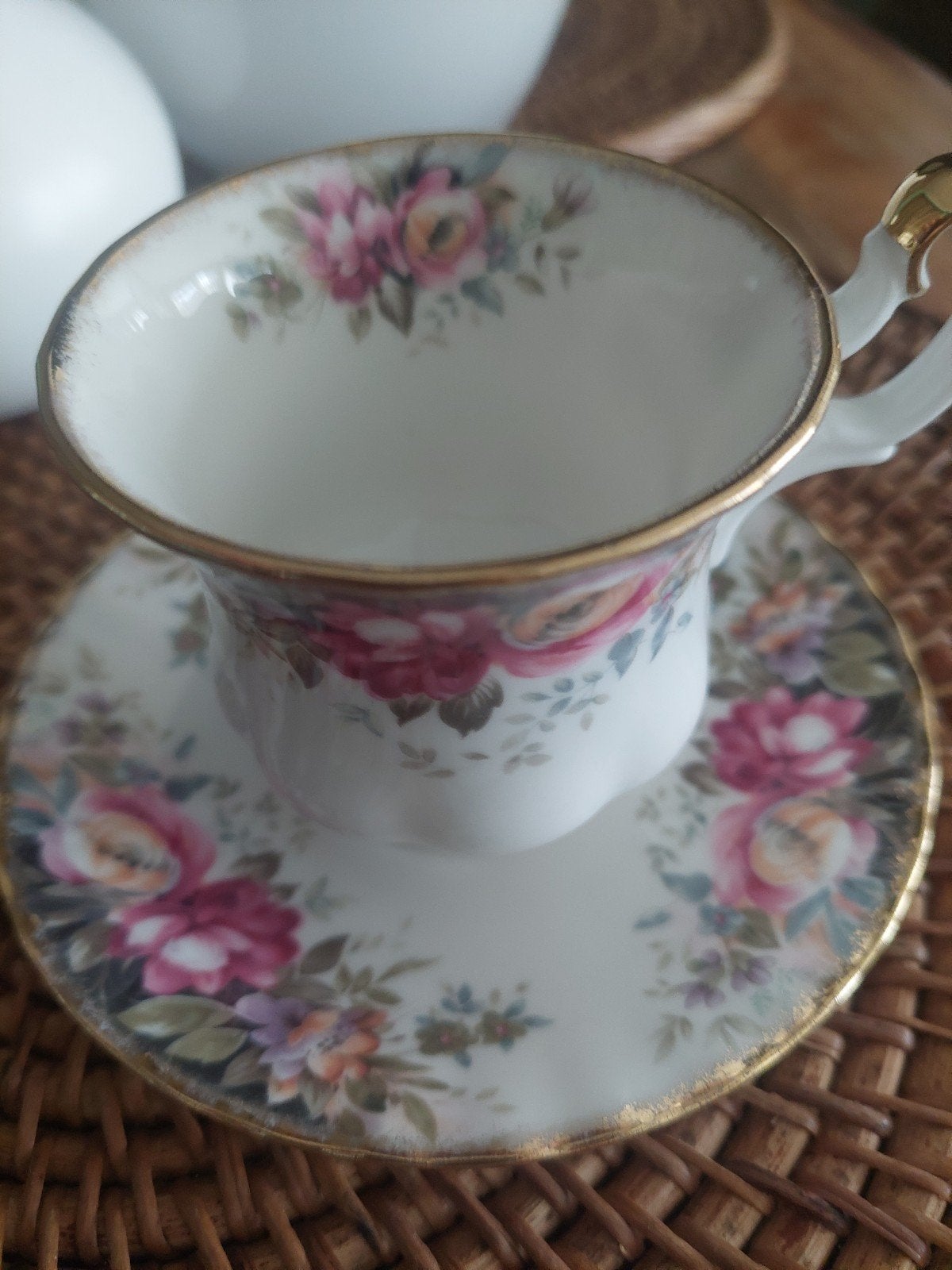 Royal Albert Autumn Roses Kop en Schotel Set, Ophalen