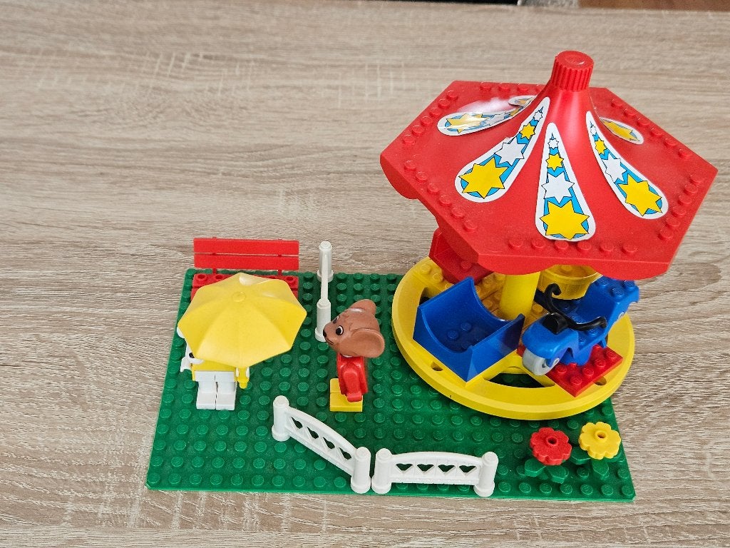 Fabuland - Max Mouse's Carousel - Lego nr. 3663, Kinderen en Baby's, Speelgoed | Duplo en Lego, Overige thema's, Lego, Ophalen of Verzenden