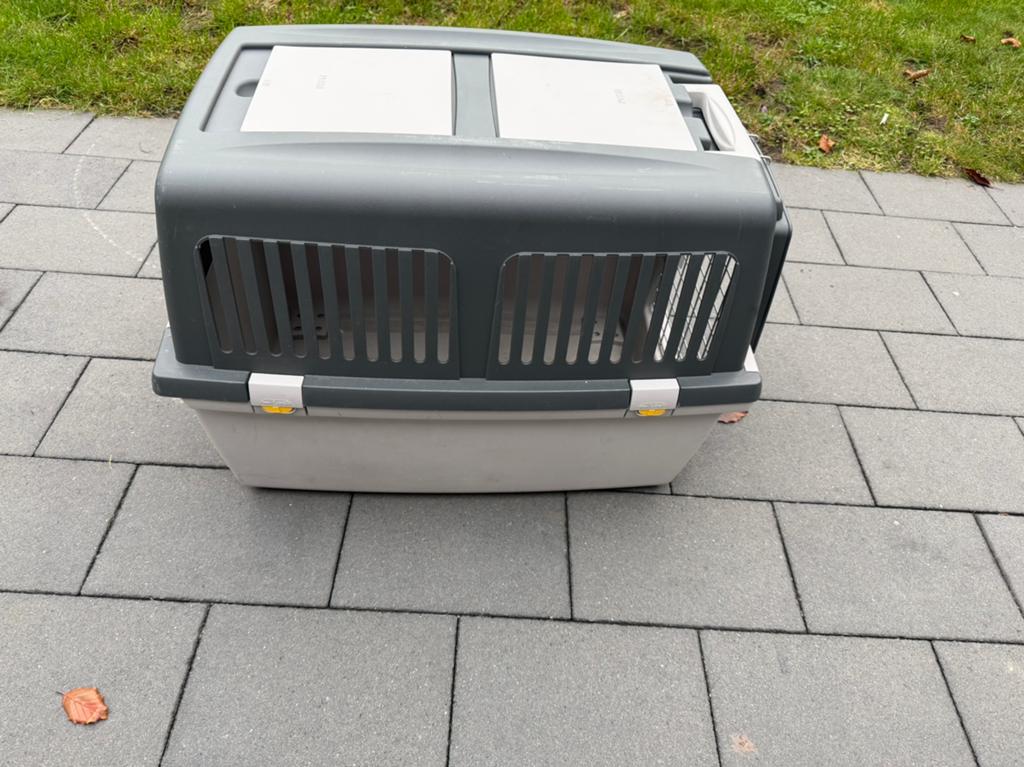 Reis bench, Dieren en Toebehoren, Ophalen, Zo goed als nieuw
