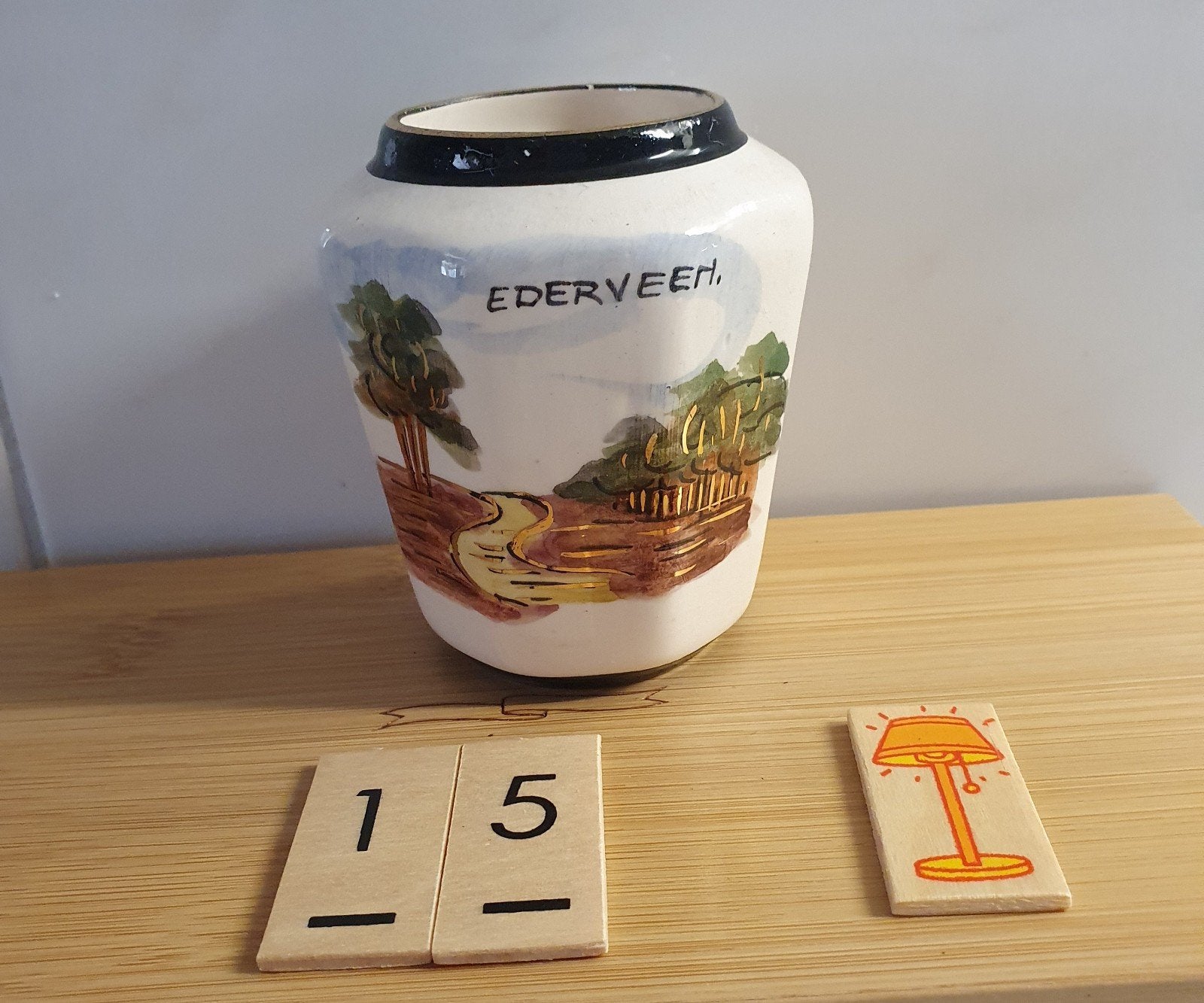 EDERVEEN,  lepelvaasje, goud afwerking,, Ophalen of Verzenden