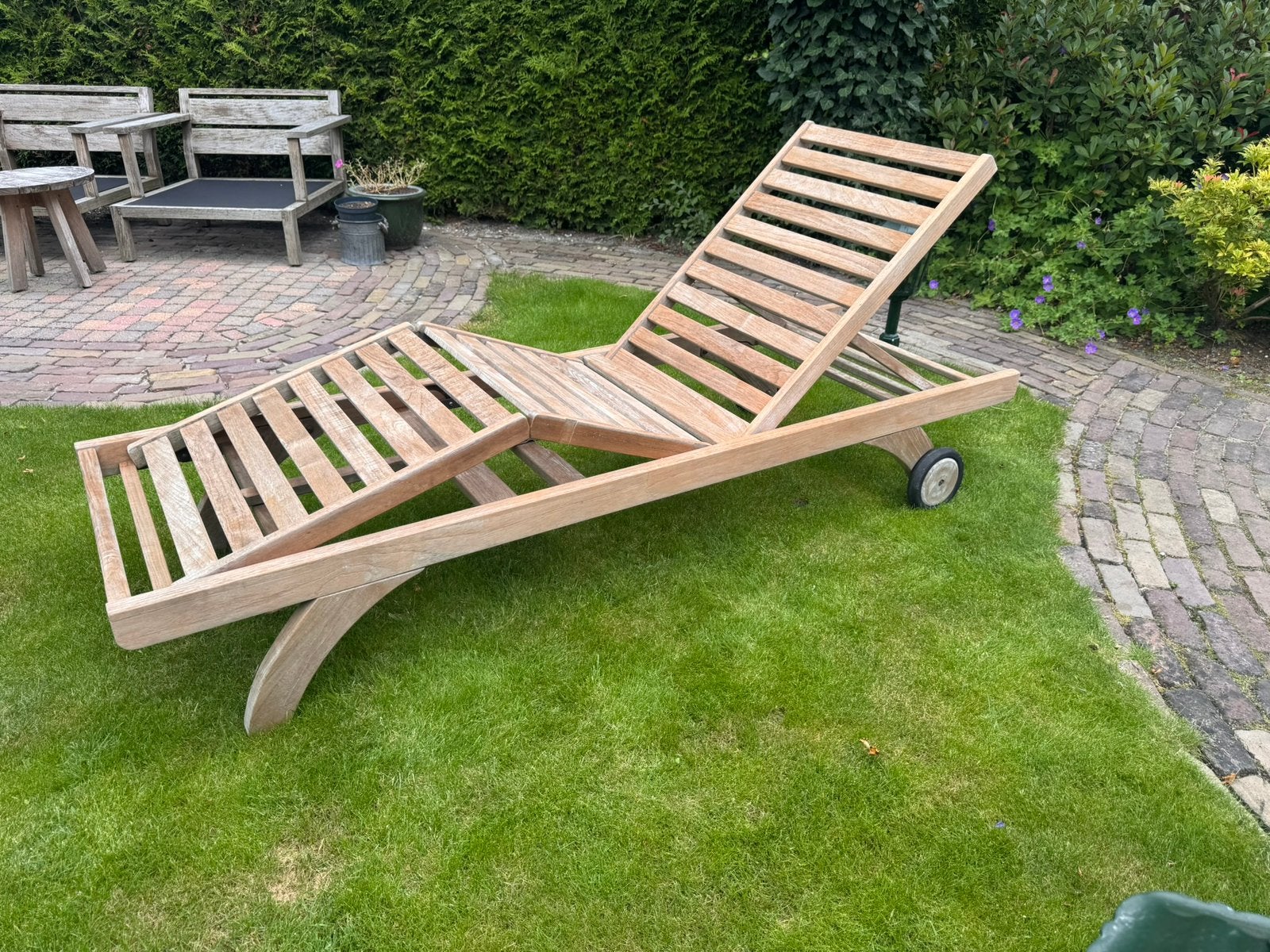 Barlow Tyrie Capri ligbed, Ophalen, Zo goed als nieuw, Aluminium