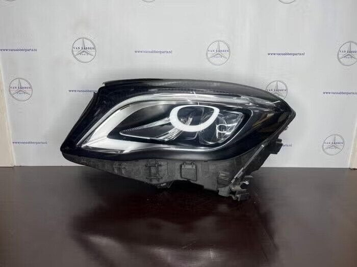 Koplamp links van een Mercedes GLA, Ophalen of Verzenden, Gebruikt