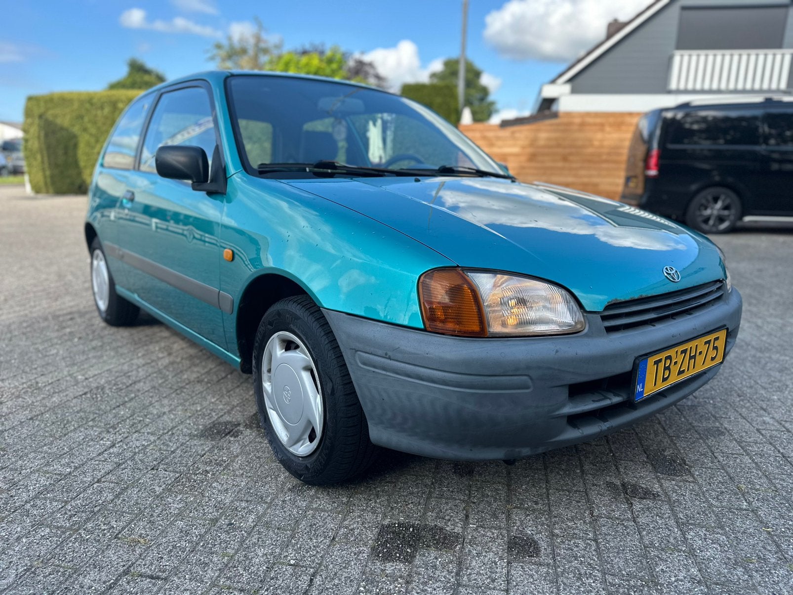Toyota Starlet 1.3 16V 1998 Groen, 4 cilinders, Starlet, 400 kg, Origineel Nederlands