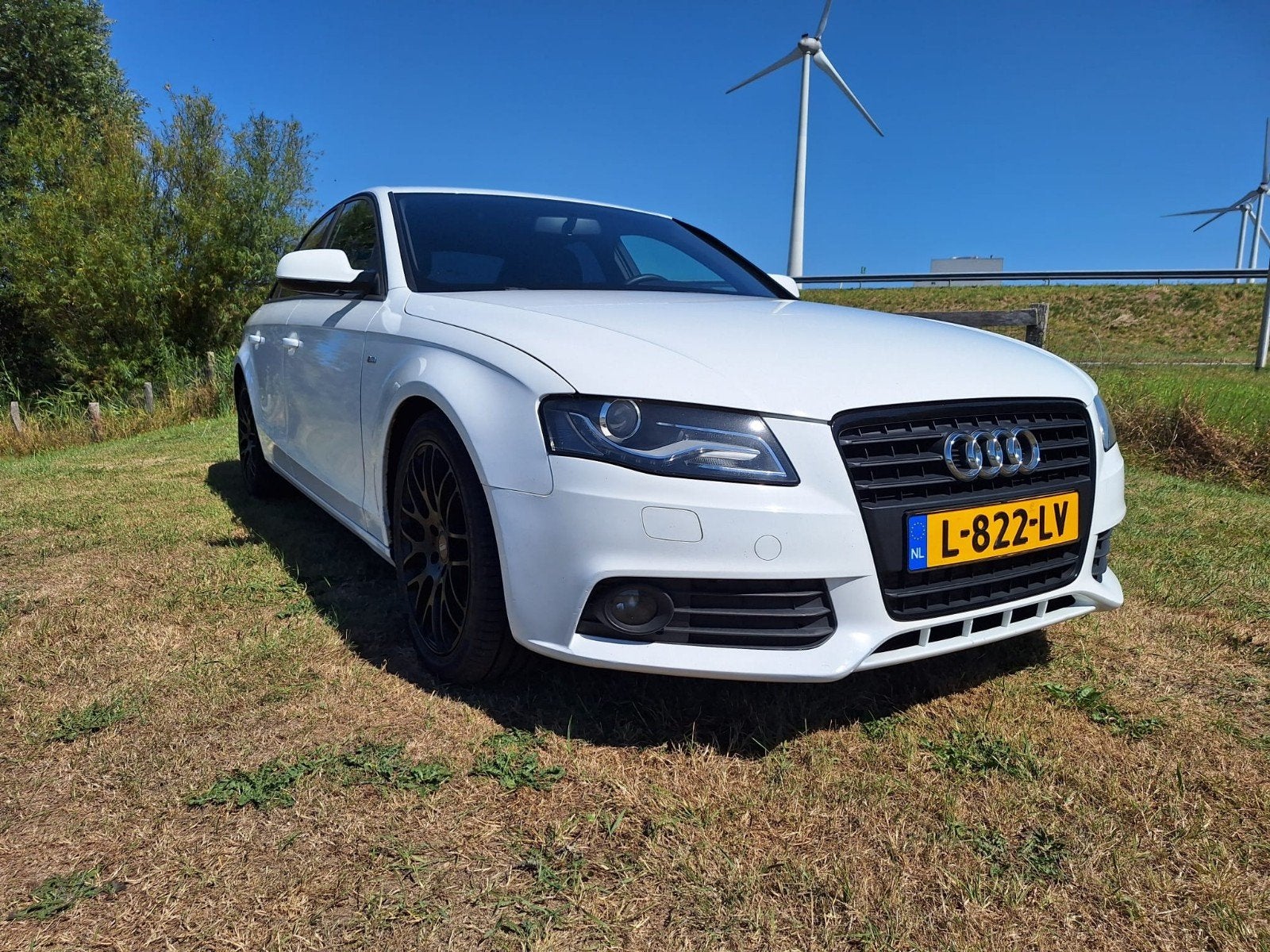 Audi A4 1.8 Tfsi 118KW 2009 Wit S Line nieuwe apk, Auto's, Audi, Zwart, 4 cilinders, 160 pk, Wit