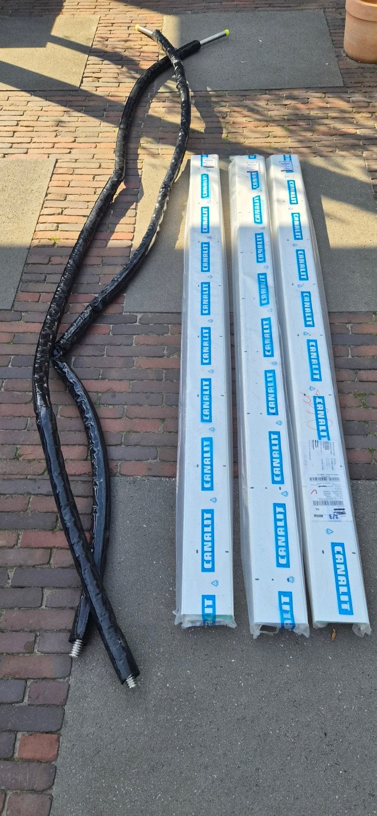 Nieuwe Canalit kabelgoten 3 x 2 mtr en 2 x 4,5 mtr leidingen, Ophalen of Verzenden, Nieuw, Overige typen