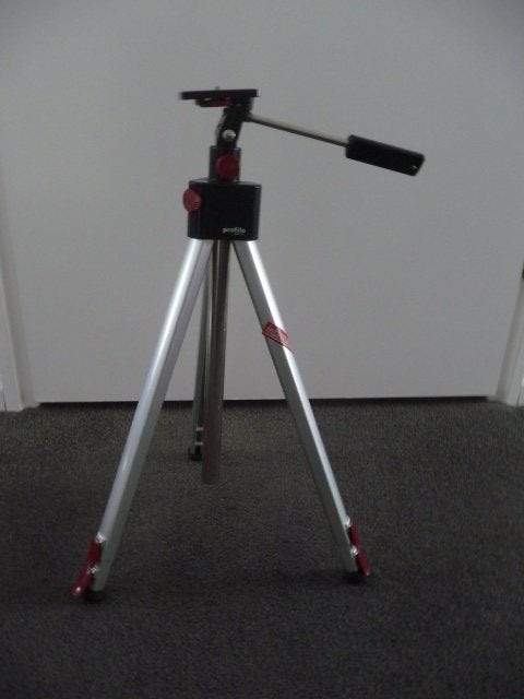 Statief  - 2 st - Bilbora en Velbon, Ophalen, Gebruikt, 125 cm of minder, Bilora