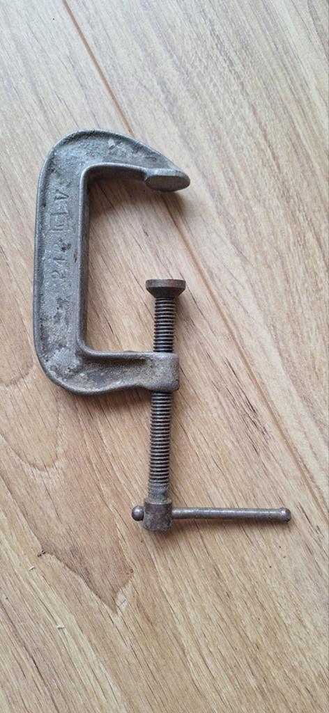 Antieke C-klem, Doe-het-zelf en Verbouw, Gereedschap | Handgereedschap, Verzenden, Gebruikt