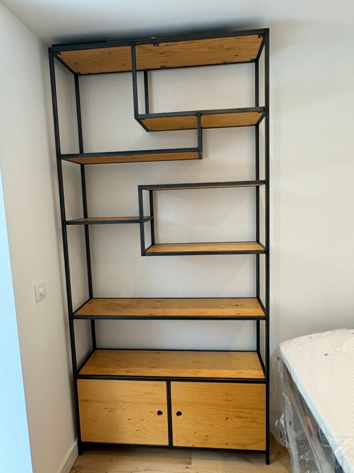 Boekenkast metaal en eikenhout, 200 cm of meer, Ophalen of Verzenden, Zo goed als nieuw, Metaal
