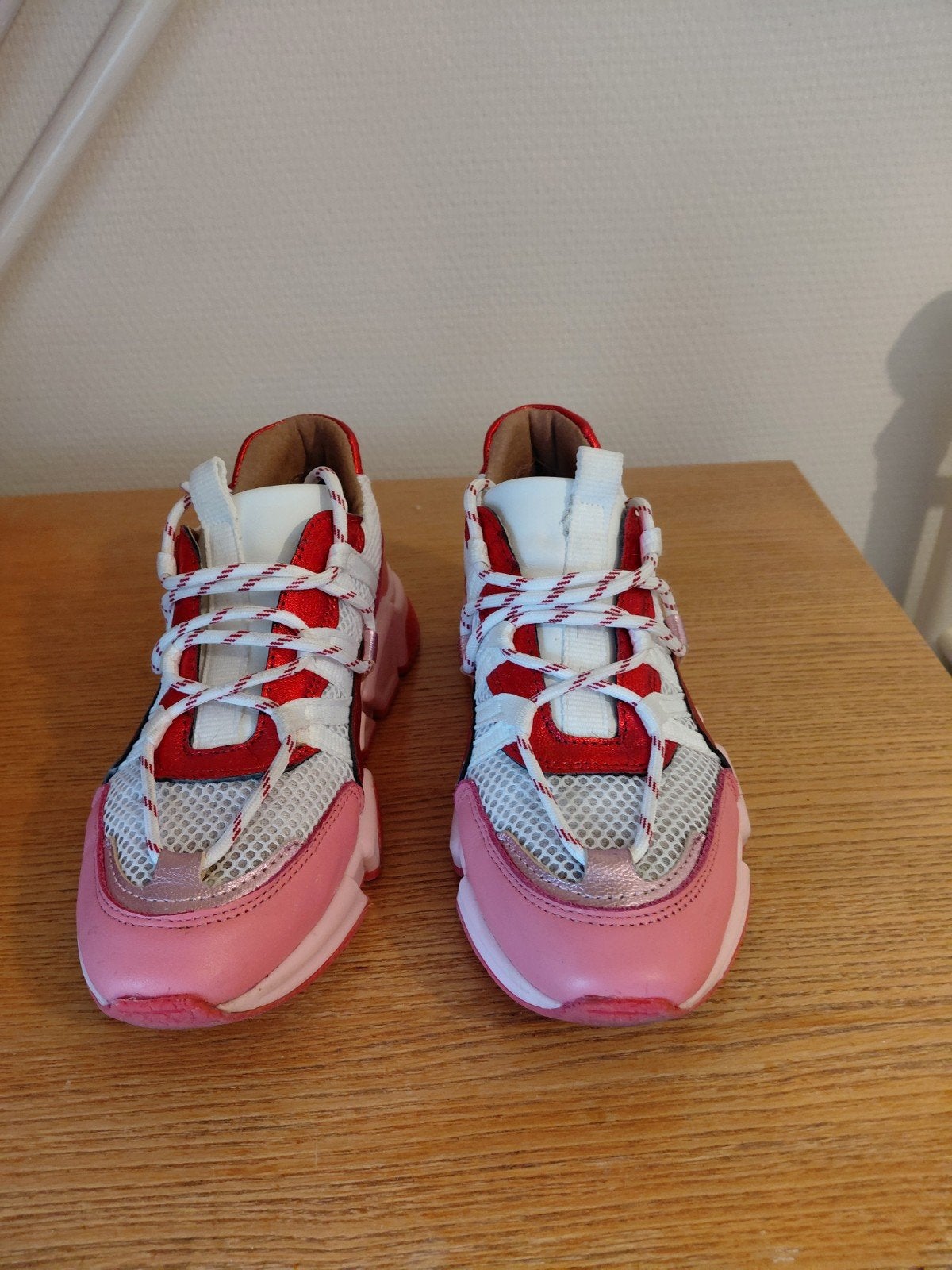 sneakers van Dwarss, Verzenden, Zo goed als nieuw, Sneakers of Gympen