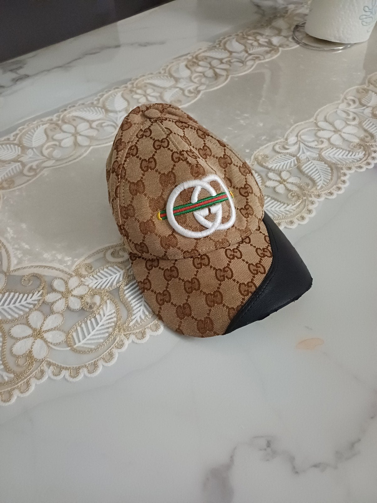 Gucci pet, Overige materialen, Gebruikt, Overige kleuren, 20 of groter