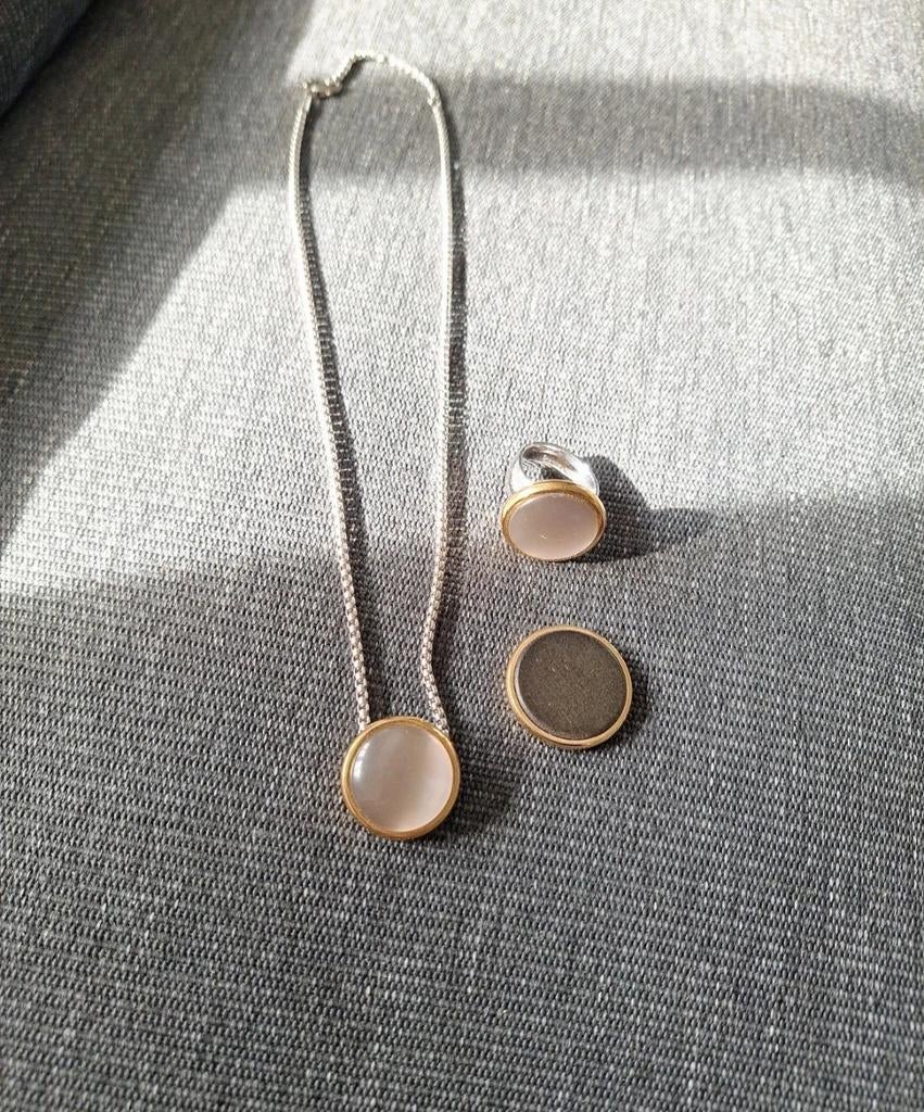 Melano Kosmic set: Collier en ring, Sieraden, Tassen en Uiterlijk, Kettingen, Nieuw, Overige materialen, Met hanger, Verstelbaar