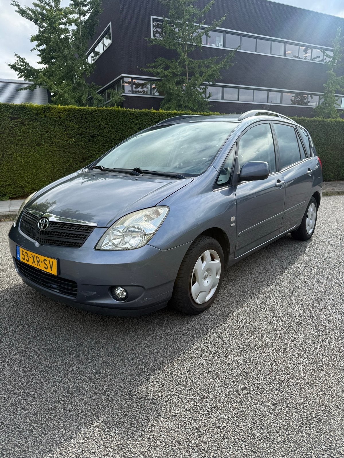 Toyota Corolla Verso 1.6  (met nieuwe APK), Voorwielaandrijving, 4 cilinders, Blauw, 14 km/l